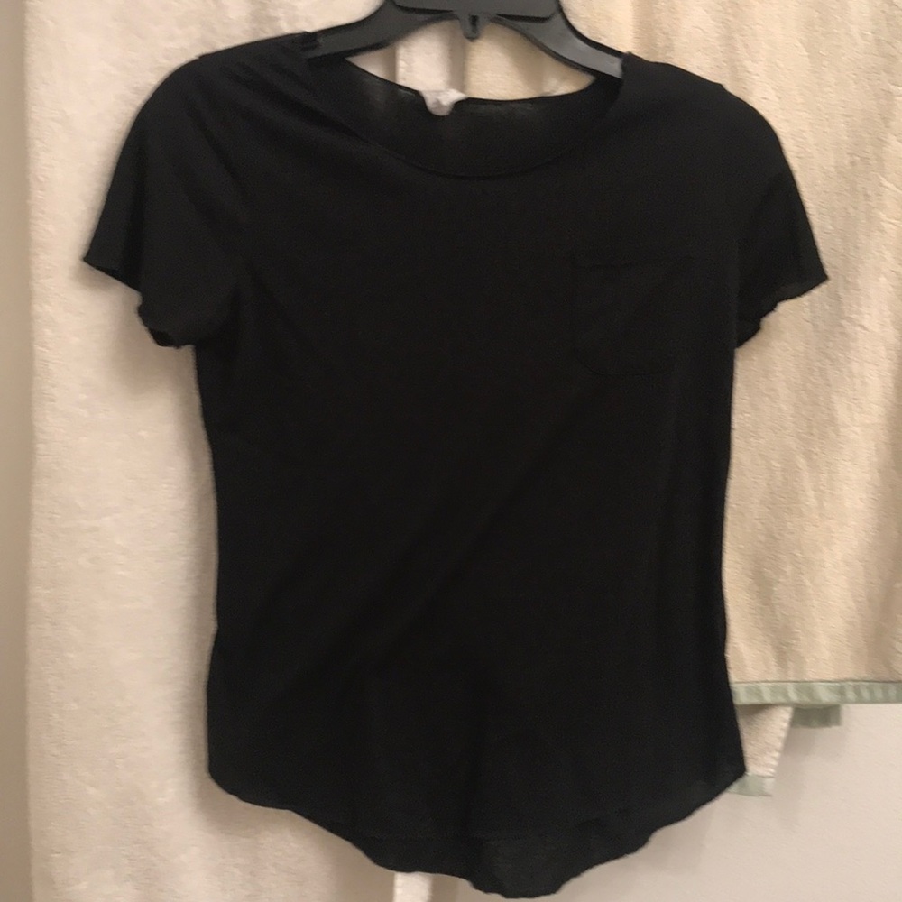 Black tee with pocket. Full tilt
